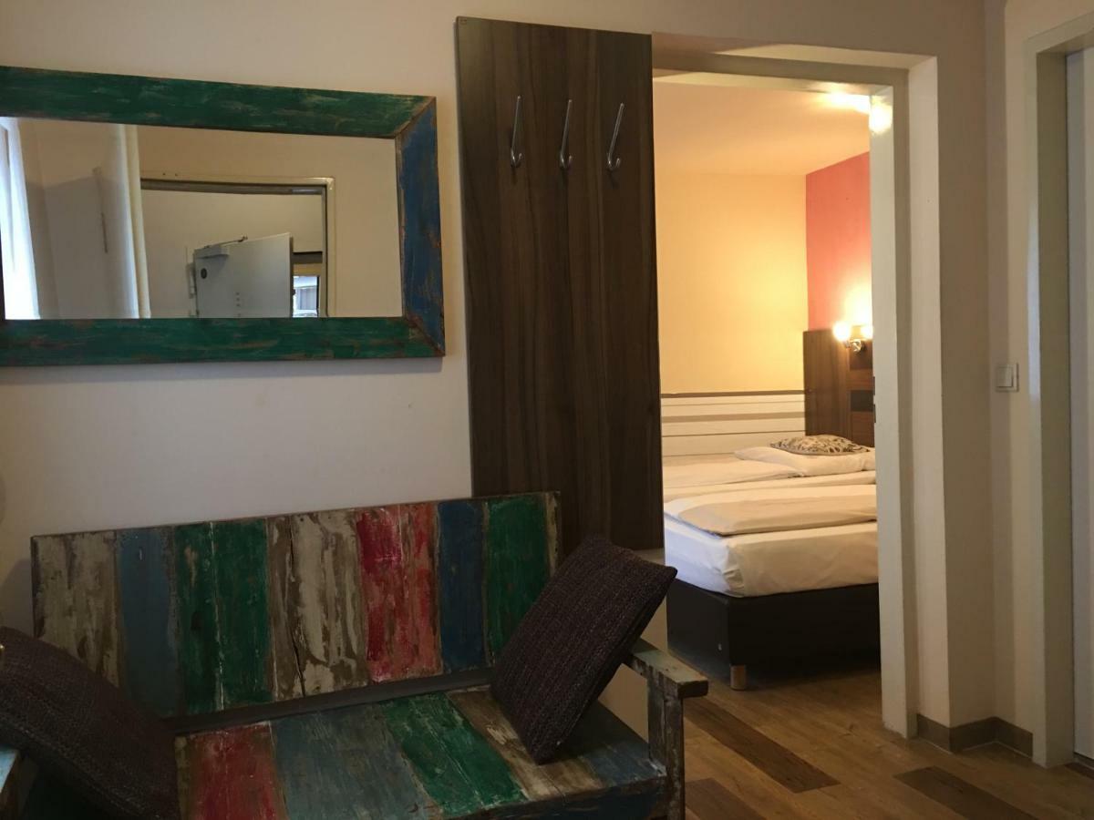 Altduesseldorf Hotel Екстериор снимка