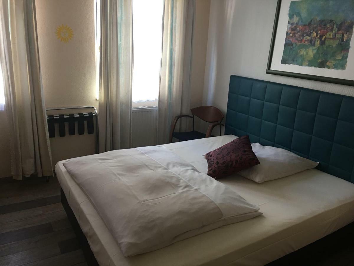 Altduesseldorf Hotel Екстериор снимка